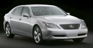Lexus LS460
